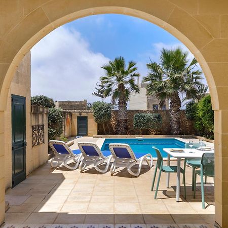Dar Ta' Censina Villa With Private Pool Għasri Exteriör bild