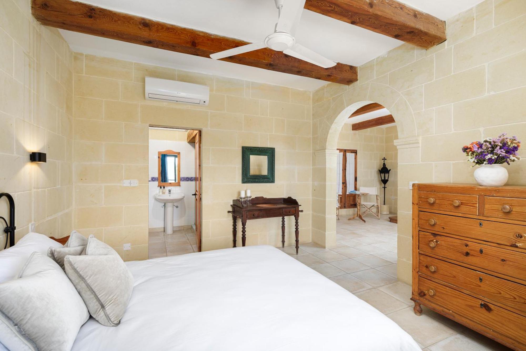 Dar Ta' Censina Villa With Private Pool Għasri Exteriör bild